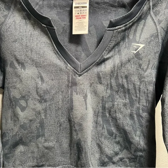 Gymshark Adapt Camouflage Seamless Long Sleeve Top NWT - Picture 4 of 6